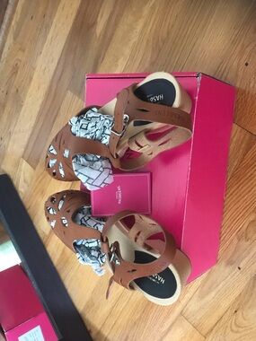 Swedish Hasbeens Brown Leather Kids Sandals with Printed Bow